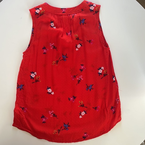 Old Navy Tank - Picture 2 of 2